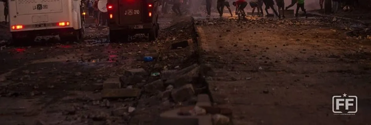Gobierno se querelló contra 15 detenidos en protestas por falta de alimentos en El Bosque