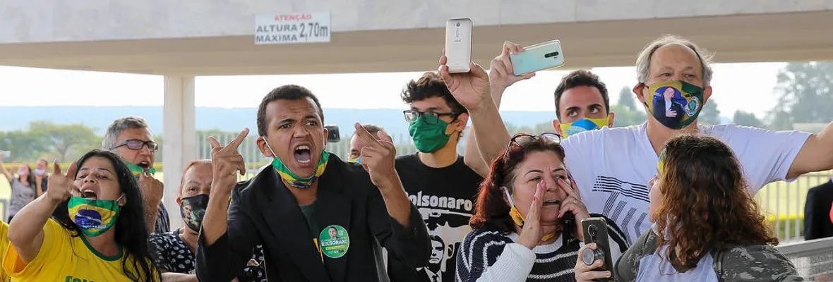Principales medios de Brasil dejan de cubrir a Bolsonaro