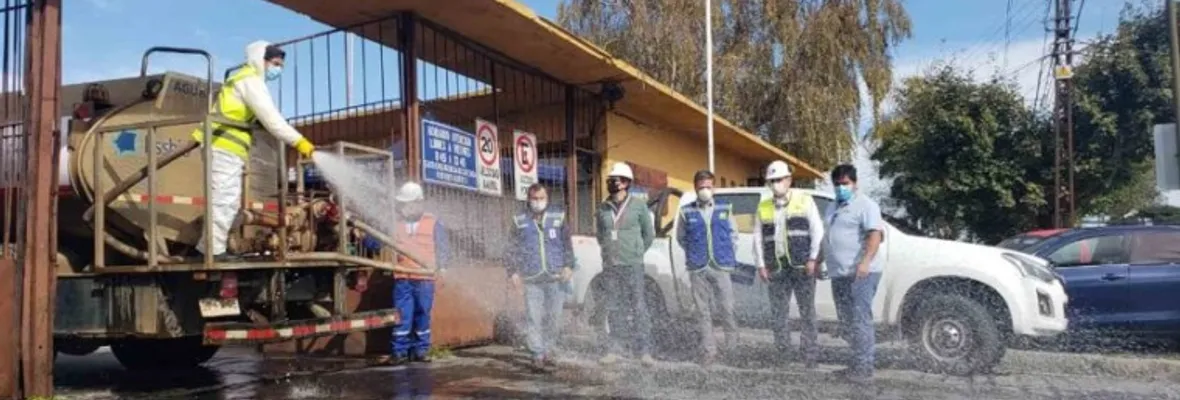 Ecotoxicólogo alerta sobre efectos negativos al ambiente y nulo efecto desinfectante del amonio cuaternario y cloro al aire libre