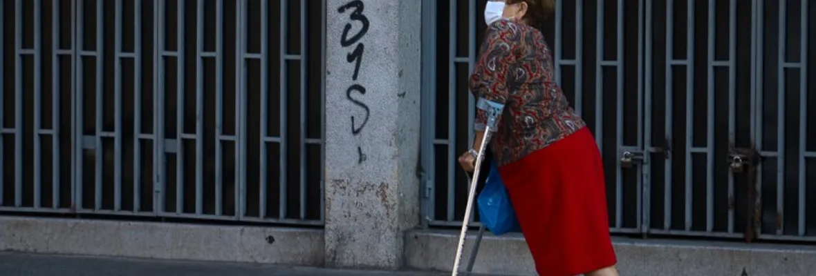 La pandemia empeora para las personas más vulnerables a medida que en todo el mundo se abandonan las medidas anticovid