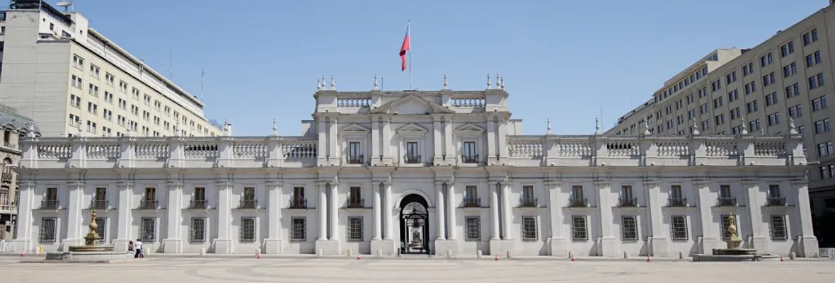 Se inscribieron ante el Servel candidaturas a cargos que debieran ser transitorios