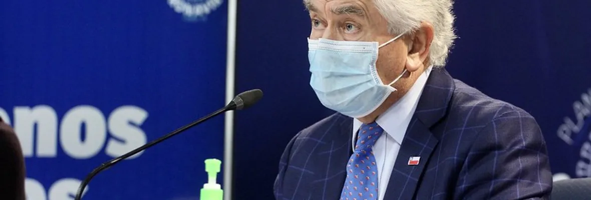 Colegio Médico califica la “leve mejoría” como señal confusa en la actual situación sanitaria