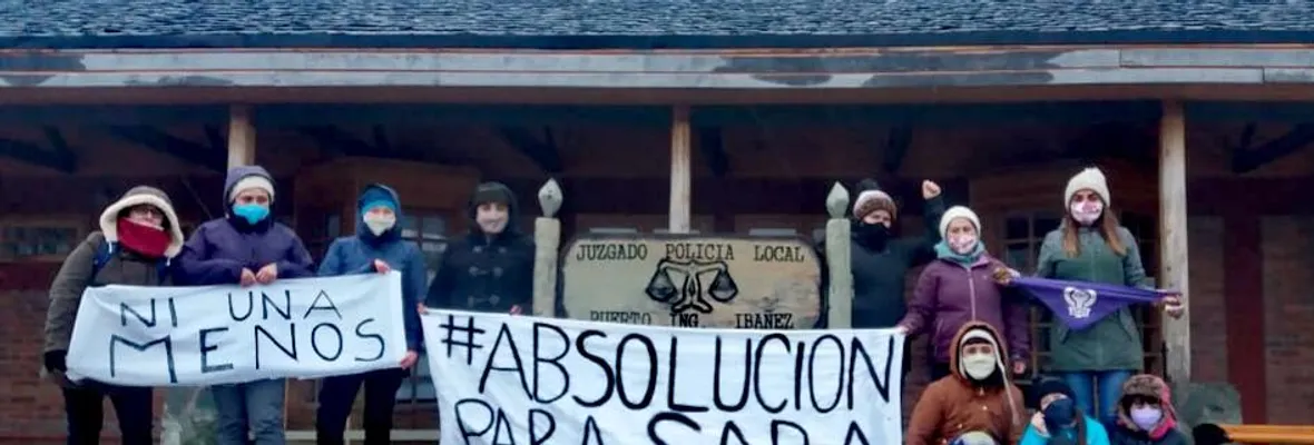 Redes de articulación feministas de Aysén por la absolución de Sara, reclaman legítima defensa
