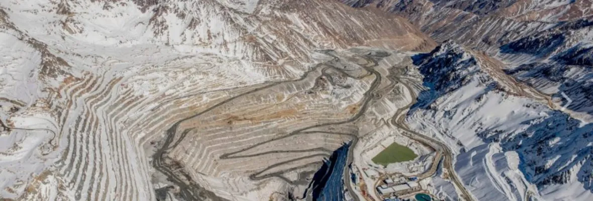 Informe muestra rol de extractivismo minero en expansión de pandemia en Chile y América Latina