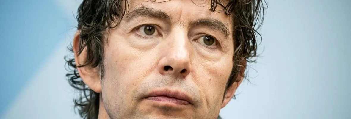 Virólogo alemán Christian Drosten: "el próximo año seguiremos usando mascarillas"