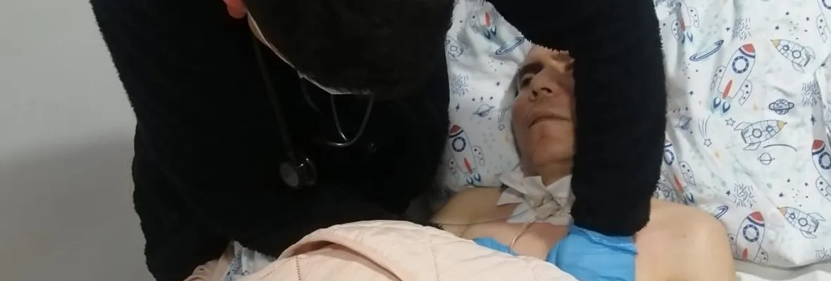 Equipos médicos autogestionados dan cuenta de avances en el tratamiento de Mario Acuña