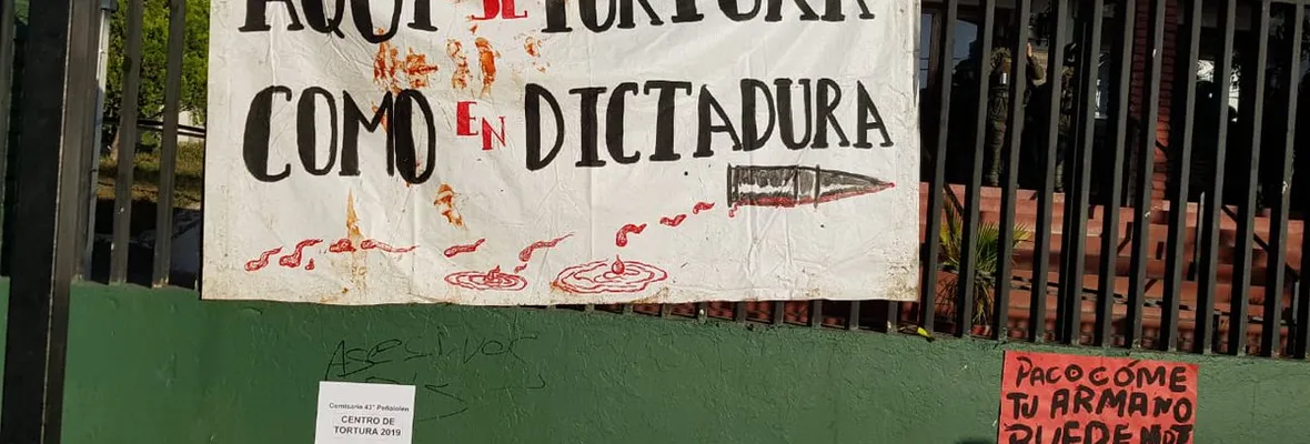 Denuncian a 15 oficiales de Carabineros de Peñalolén por fiestas clandestinas donde obligaban a funcionarias a asistir