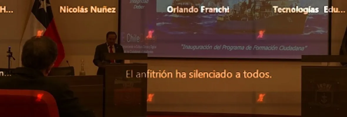 Realizan manifestación durante conversatorio de "Formación Ciudadana" liderado por la Armada
