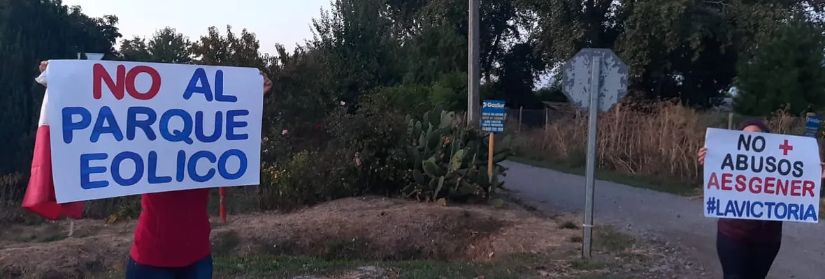 Vecinas/os de El Ciruelo Sur acusan constantes ruidos molestos ante construcción de Parque Eólico Mesamávida
