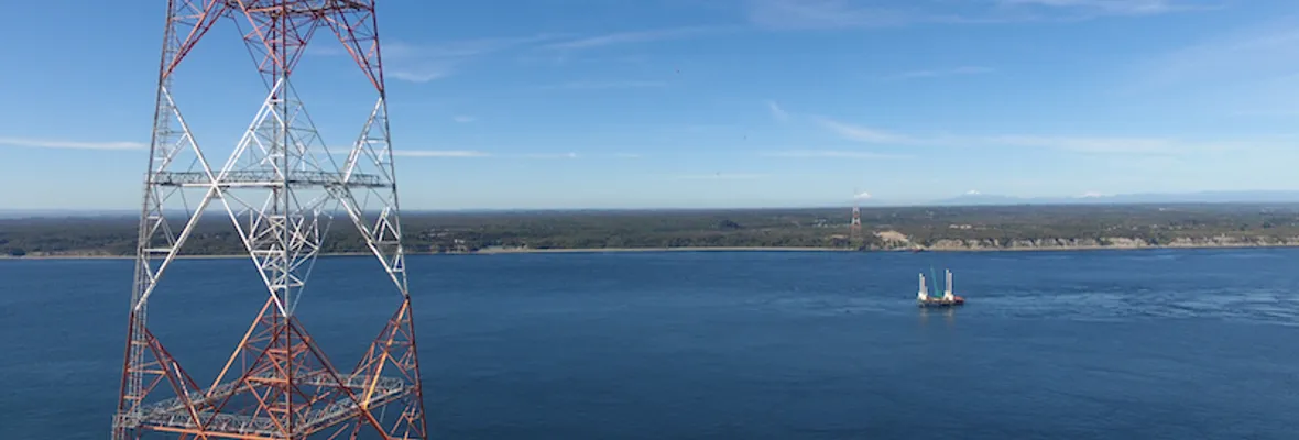 Pese a resistencia de comunidades: Empresa Transelec busca instalar línea de transmisión que uniría isla grande de Chiloé con el continente