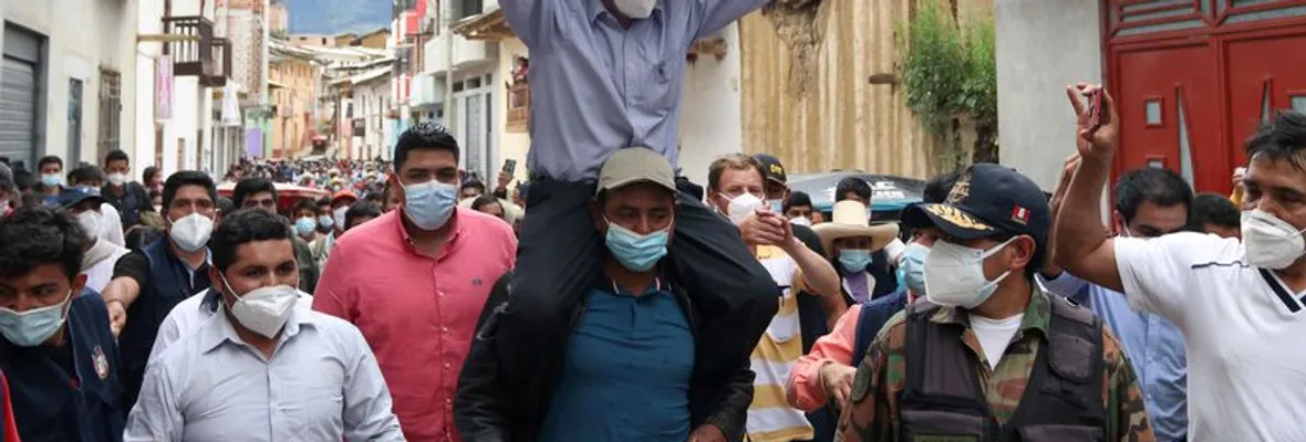 Batacazo en Perú ¿Castillo a Palacio?