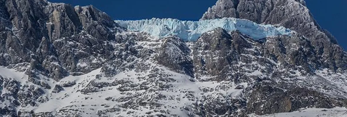 Sin considerar participación de comunidades: Comisión de Minería del Senado deja a punto de despachar proyecto de ley de glaciares