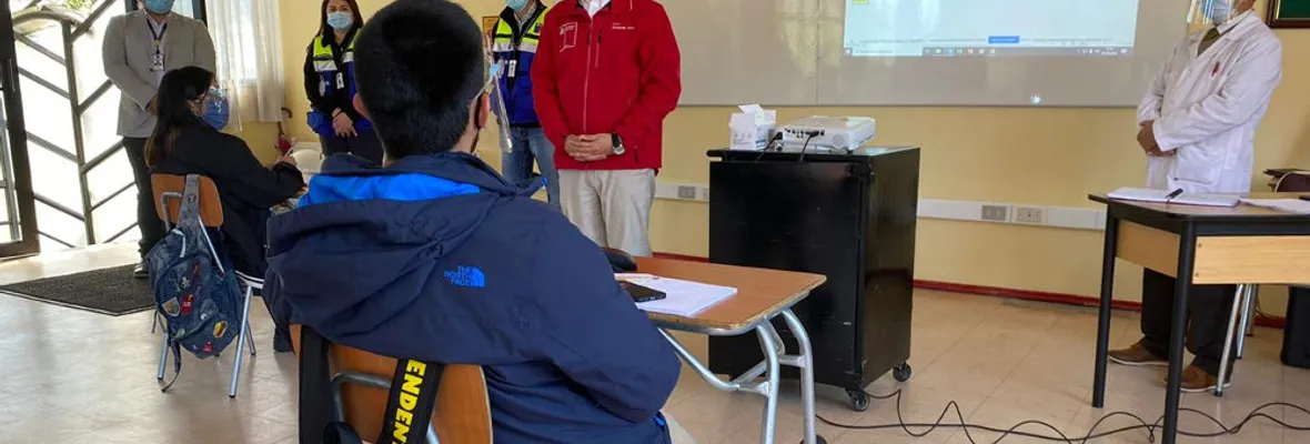 Para resguardar su salud y la de la comunidad, docentes rechazan la obligación de realizar actividades presenciales