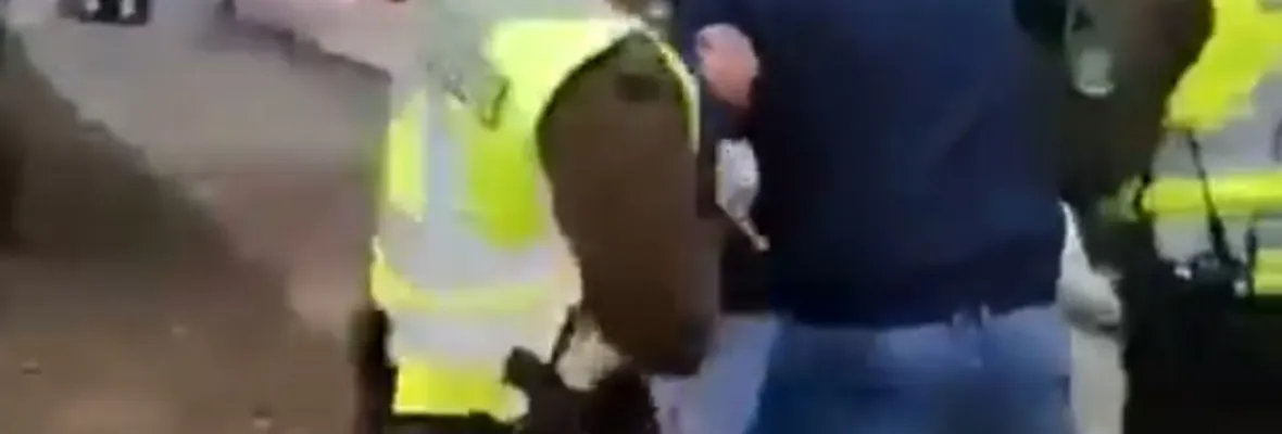 Carabineros detuvo a manifestante solo por gritar "Renuncia Piñera" en Cauquenes