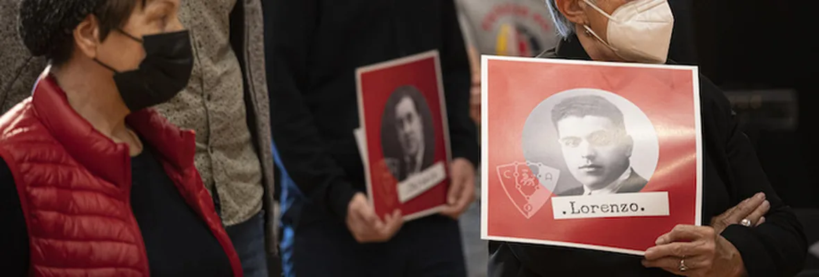 España aprueba Ley de Memoria Histórica: Disolverá fundaciones que hagan apología del franquismo