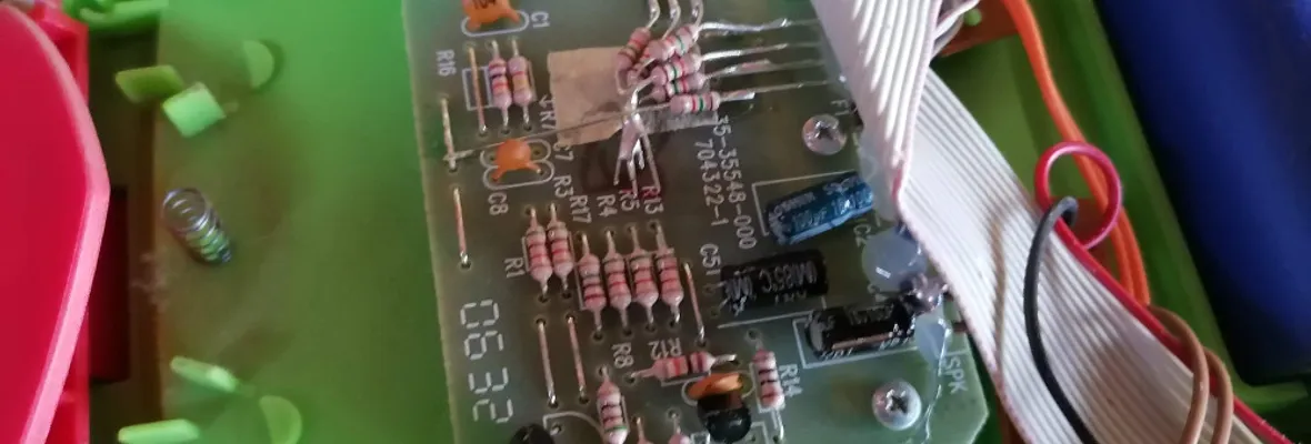 Circuit Bending, Machine Learning y Mundos virtuales, son parte de las actividades de Toda la Teoría del Universo