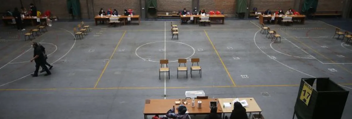 PODCAST | Resumen de Noticias: Desastrosa votación en el descrédito de partidos políticos batiendo récord histórico