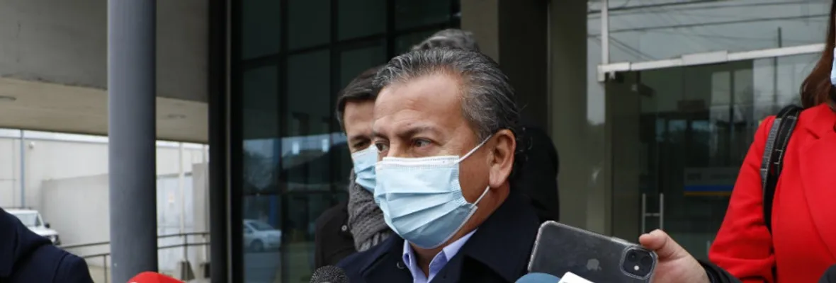 Alcalde de San Javier reafirmó cuestionamientos a protocolos del Minsal por ingreso de paciente con variante Delta al país