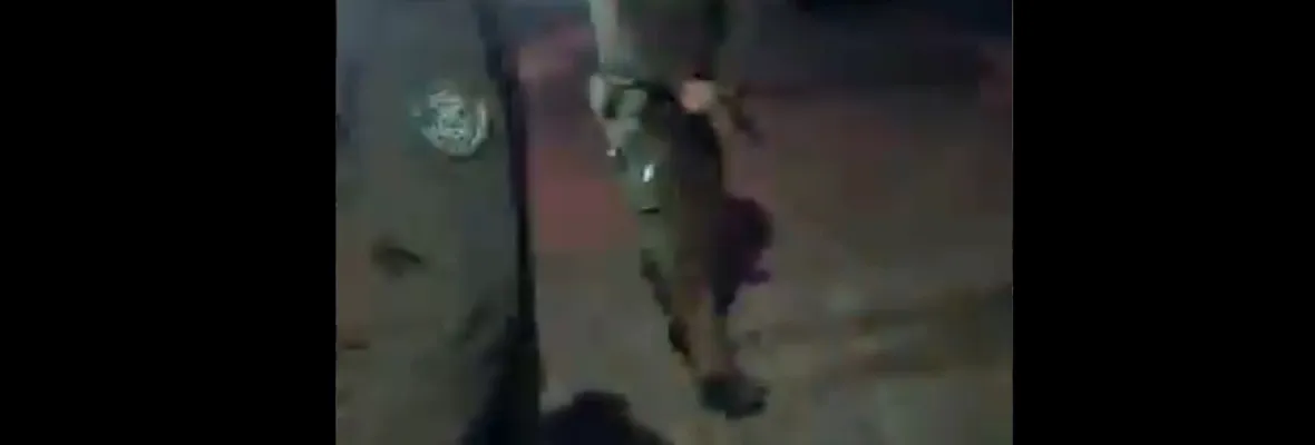 Portuarios de San Antonio en huelga fueron brutalmente golpeados y amenazados con un arma por funcionarios de Carabineros