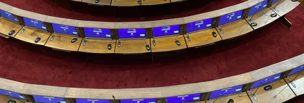 Abstenciones no serán contadas como votos: Comisión de Reglamento de Convención Constitucional aprobó medida para futuras votaciones