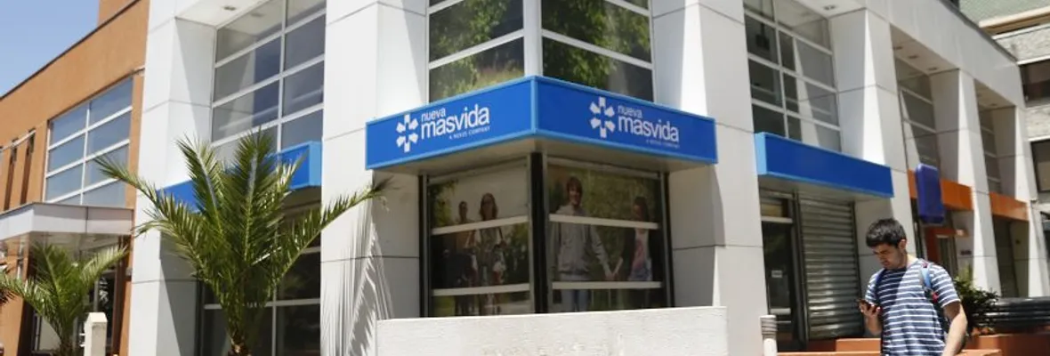 Trabajadoras/es de Isapre Nueva Mas Vida iniciaron huelga luego de infructuosa negociación colectiva
