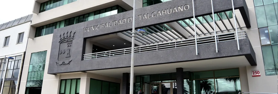Funcionarios/as de la educación en Talcahuano acusaron el no pago de sus últimas cotizaciones