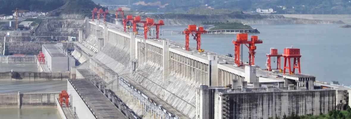 Gigante chino que busca intervenir río Biobío lideró construcción de la mayor hidroeléctrica del mundo: Las Tres Gargantas