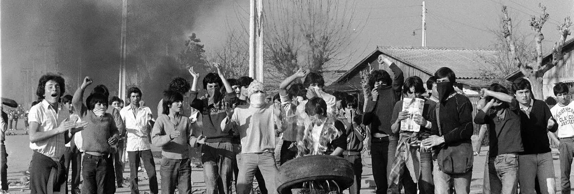 "¡Con la fuerza del pueblo!": 35 años de la jornada de protesta de julio de 1986 contra la dictadura