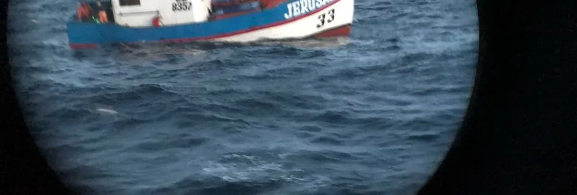 Lancha de Lebu extraviada fue localizada frente a la costa de Corral