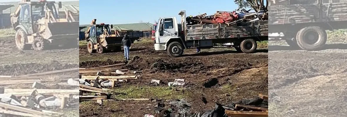 Tras violento desalojo: Vecinos/as de campamento en Las Salinas acusaron extravío y destrucción de materiales de construcción y de sus pertenencias