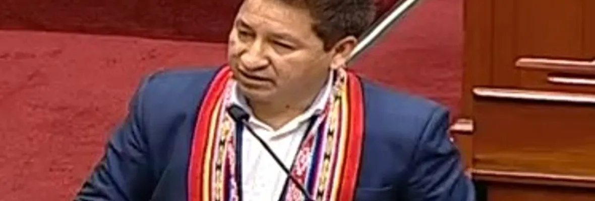 Censura del quechua en el Congreso abre un intenso debate sobre racismo en Perú