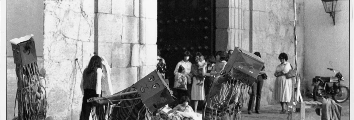 Proyecto de archivo de teatro callejero abre convocatoria para recibir registros de los 80