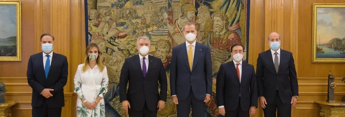 Gobierno de España condecora al violador de derechos humanos Iván Duque
