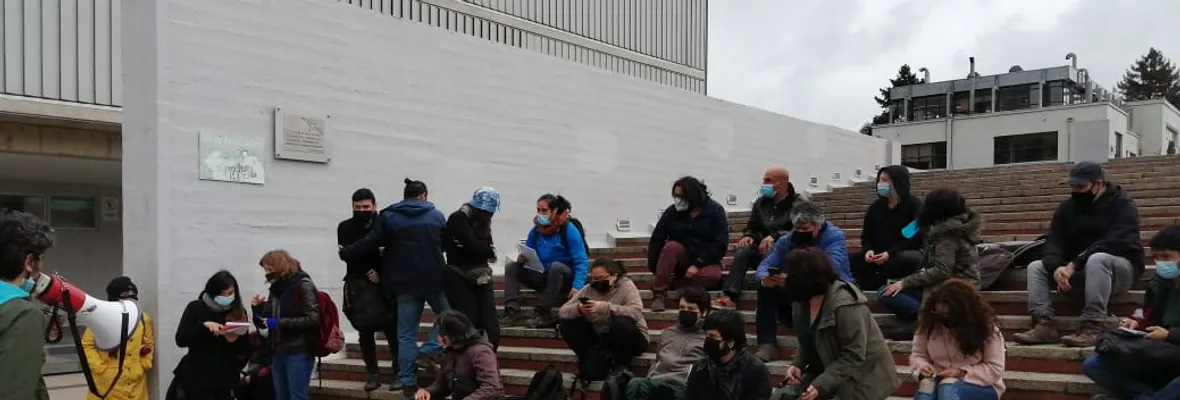 Organizaciones socioambientales se reunieron en el Foro de la U. de Concepción para discutir problemáticas locales