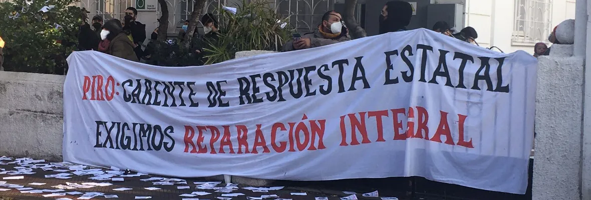 Integrantes de Toma del INDH protestaron en las afueras de dirección de Programa Integral de Reparación Ocular