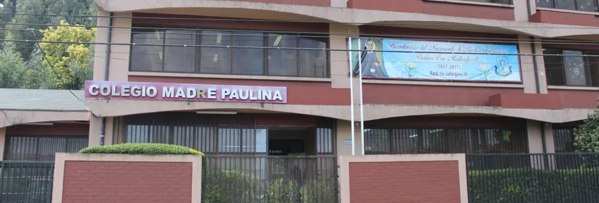 Docentes del colegio Madre Paulina permanecen movilizados a la espera de mediaciones con la Congregación Inmaculada Concepción