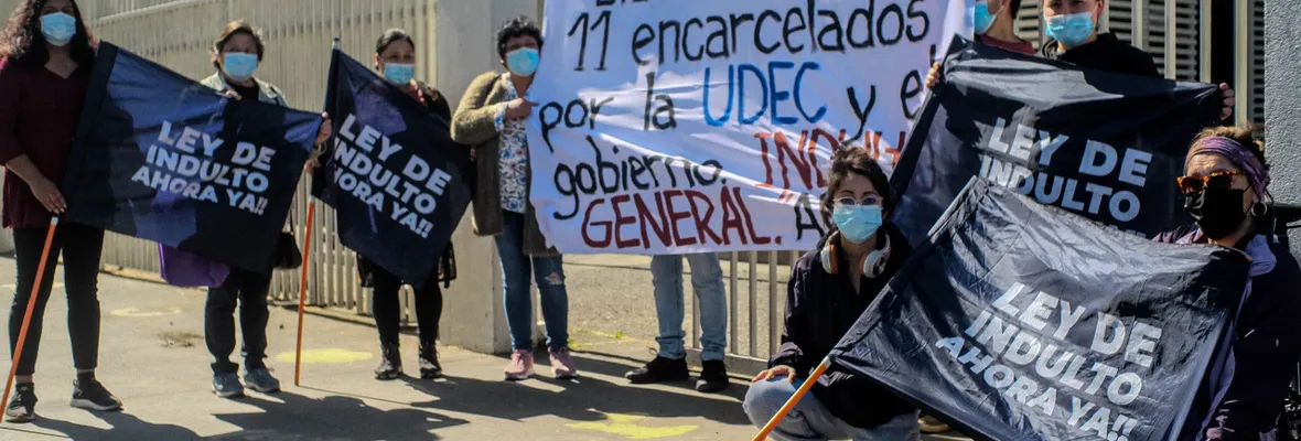 Red de apoyo a jóvenes imputados por Caso UdeC entregó carta a rectoría tras suspensión de reunión con directivos
