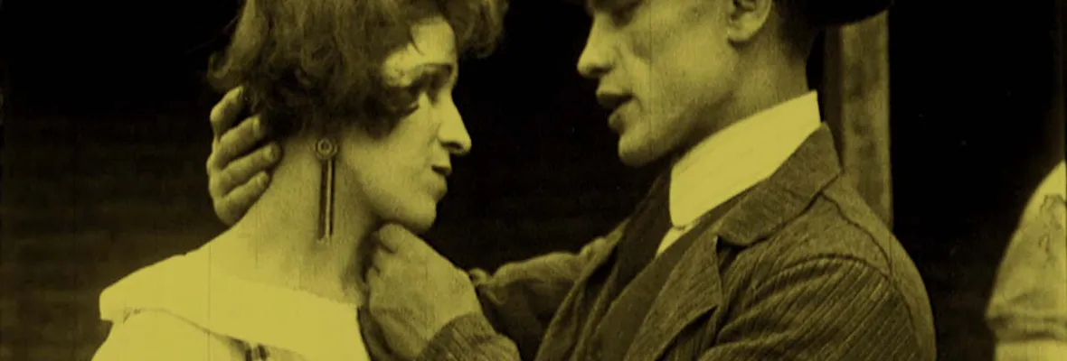 Abordan historia cinematográfica del Gran Concepción en foro enmarcado en el Día Mundial del Patrimonio Audiovisual