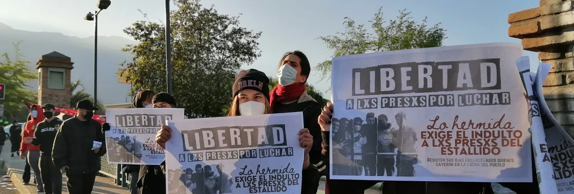 Pobladoras/es de Lo Hermida protestaron exigiendo la inmediata aprobación del Indulto General