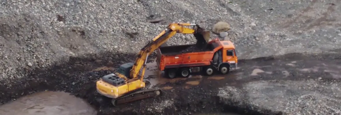 Extracción ilegal de áridos sobrepasó 170 veces lo autorizado en San Javier: Municipalidad busca recuperar 3.500 millones de pesos en patentes impagas
