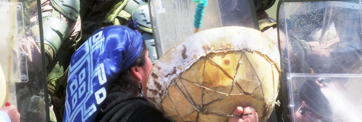 Organizaciones mapuche de Valparaíso protestaron por el accionar militar del Estado chileno y el asesinato de Yordan Llempi