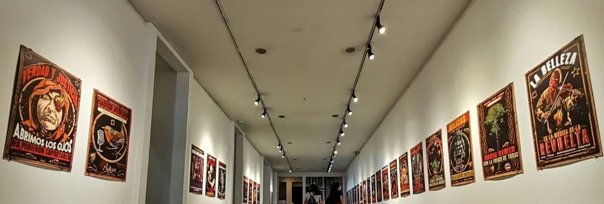 EXPOSICIÓN| Carteles para la Revuelta de Paulo Cuello Almonacid