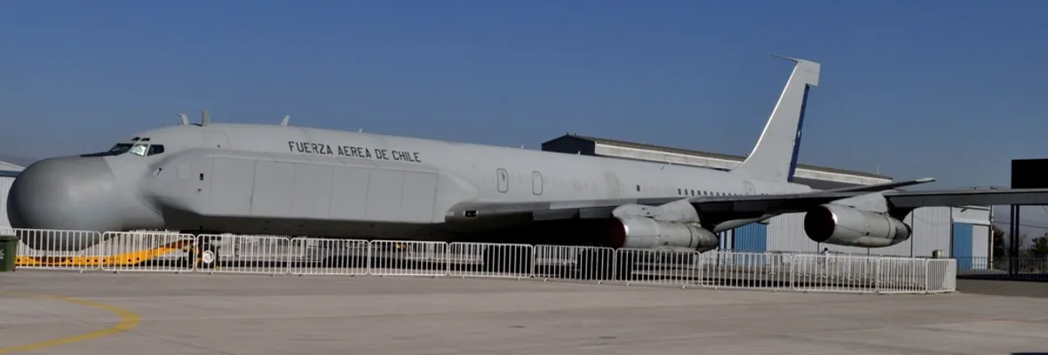 Fach compró tres aviones de vigilancia y alerta temprana a Reino Unido