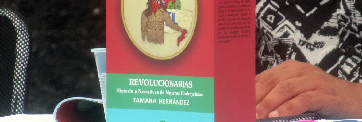 Libro “Revolucionarias. Historia y Narrativas de Mujeres Rodriguistas” fue presentado en la Feria del Libro de Viña del Mar