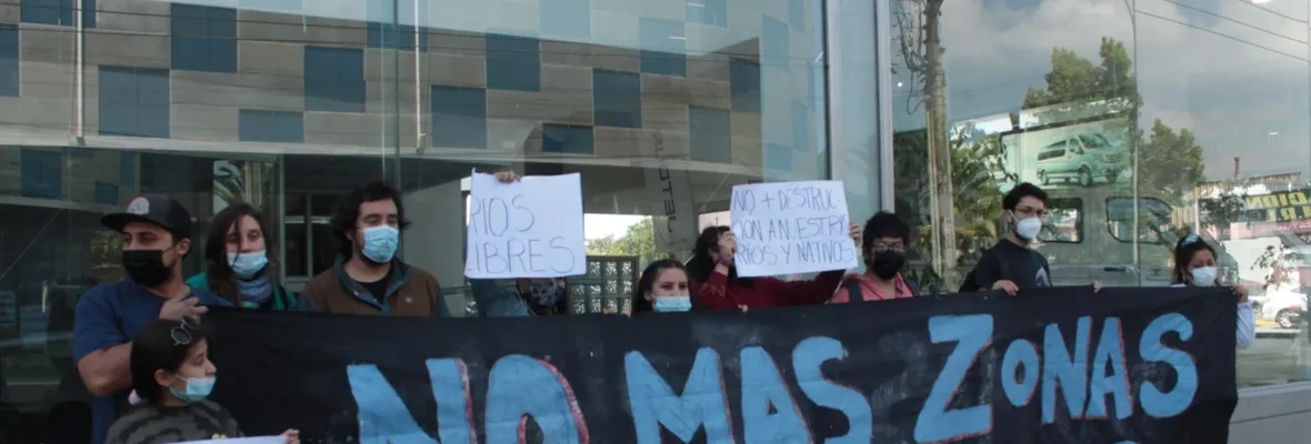 Jóvenes denuncian vulneraciones de parte de guardias de empresa china que busca instalar proyecto hidroeléctrico en Rucalhue