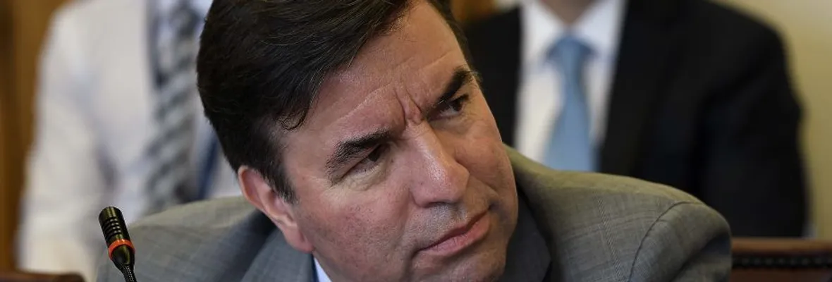 Nuevo director del SII nombrado por Boric también figura en las boletas con que Ponce Lerou financió la política