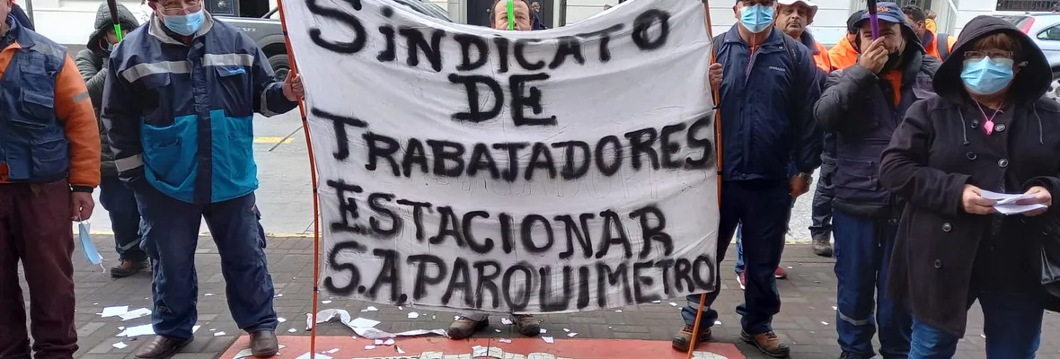 Doce días en huelga: Estacionar S.A está condicionando mejoras laborales a trabajadores/as a obtención de nueva licitación