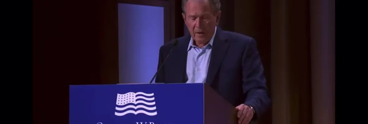 El descuido de George Bush: "La decisión de un único hombre de lanzar la brutal e injustificada invasión de Irak... quise decir de Ucrania"