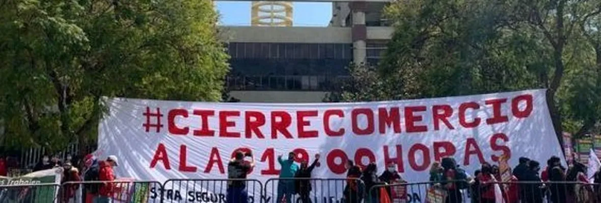 Trabajadoras/es de farmacias lamentan asesinato de funcionaria y piden aprobar cierre del comercio a las 19:00 horas