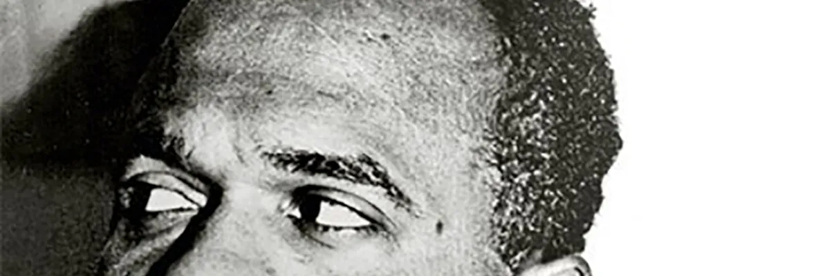A 70 años de “Piel negra, máscaras blancas” de Frantz Fanon: la cosificación genitalizada de afrodescendientes y un alegato contra “la paja” intelectualizada